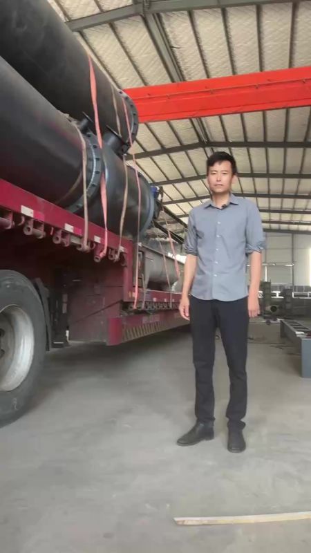 80噸動物油熬煉設(shè)備發(fā)貨現(xiàn)場